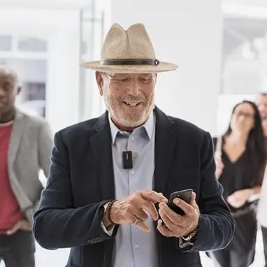 متصل کردن سمعک های نامریی به گوشی